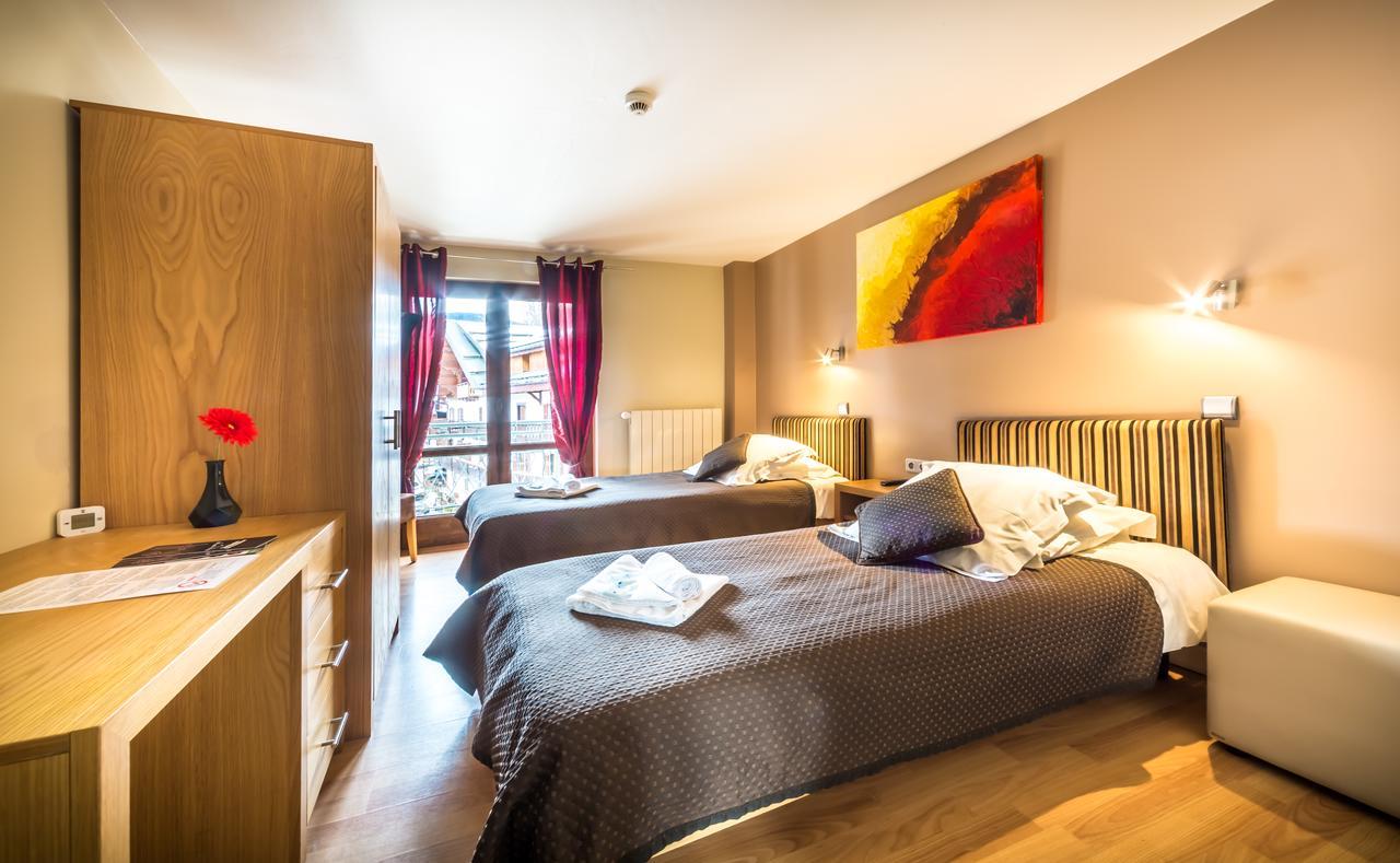 Hotel Rhodos Morzine Avoriaz Bagian luar foto