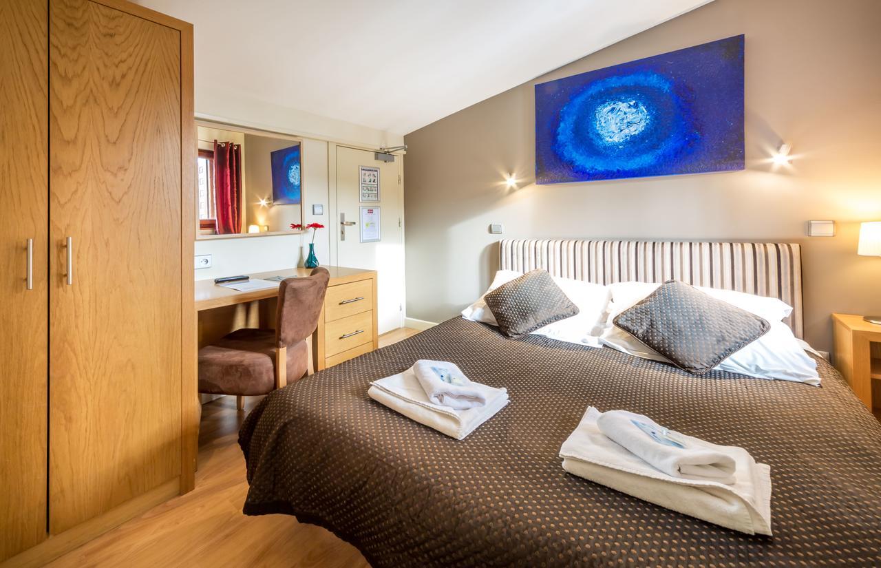 Hotel Rhodos Morzine Avoriaz Bagian luar foto